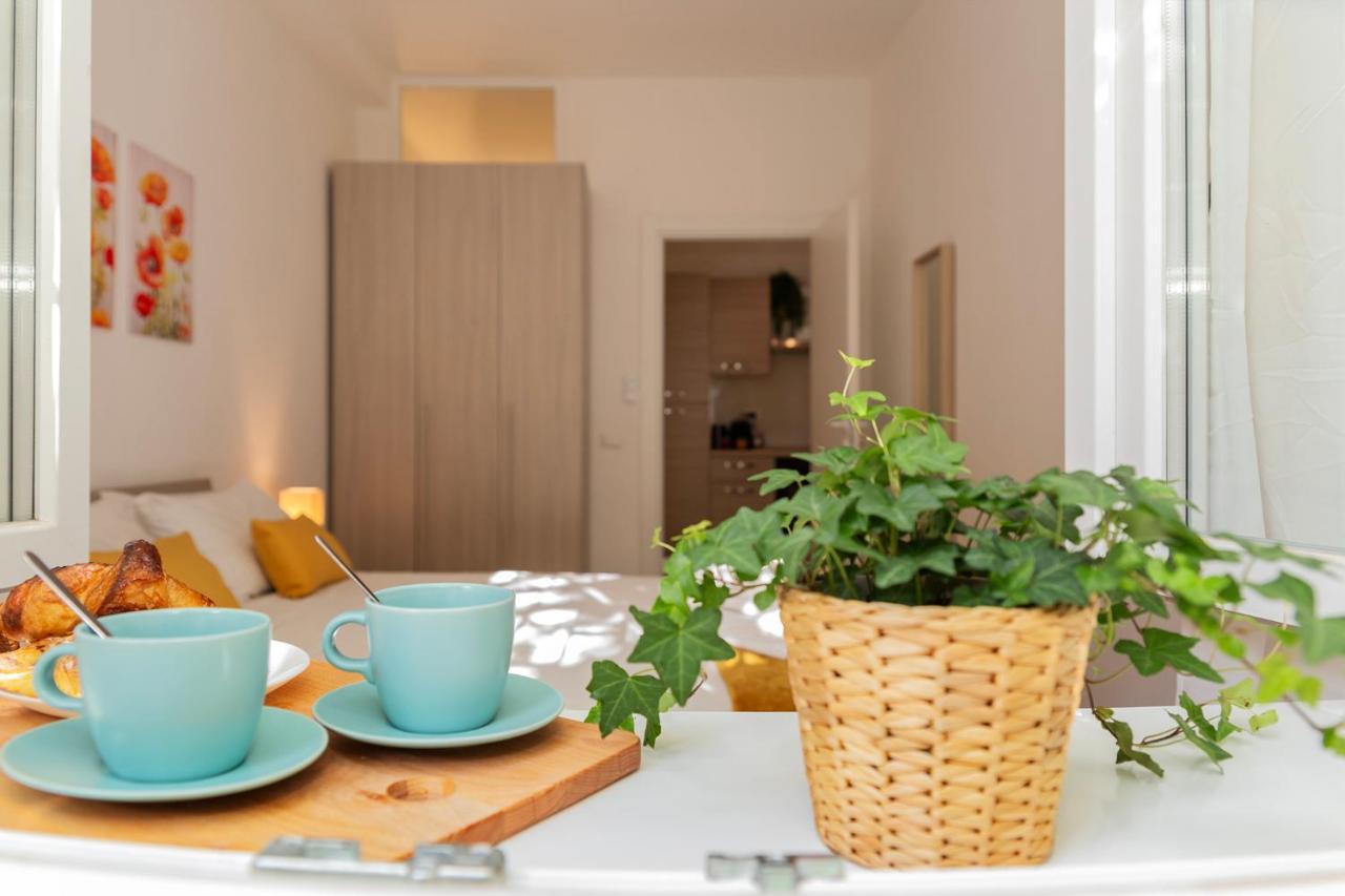 Domus Opimiani Apartment โรม ภายนอก รูปภาพ